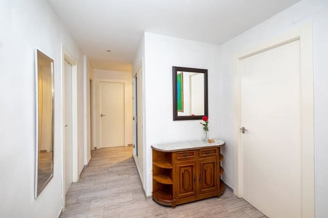 4 Zimmer Apartment zu verkaufen in Centro - Sagrario, Granada Stadt - 285.000 € (Ref: 9966690)
