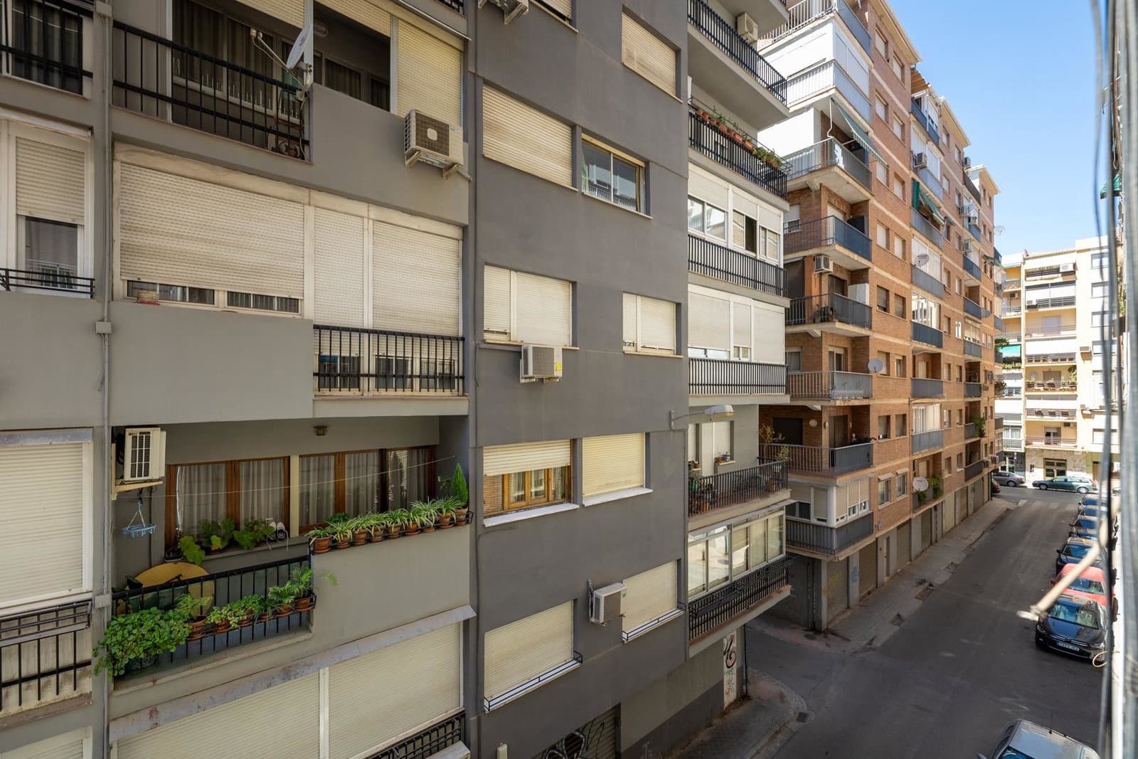 4 Zimmer Apartment zu verkaufen in Granada Stadt - 285.000 € (Ref: 9966690)