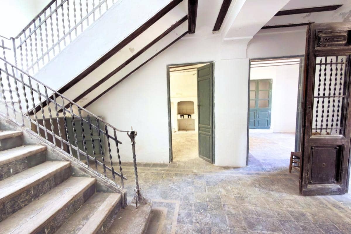 8 soverom Villa til salgs i Alamedilla med garasje - € 200 000 (Ref: 9968122)