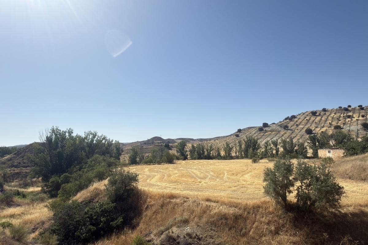 8 soverom Villa til salgs i Alamedilla med garasje - € 200 000 (Ref: 9968122)