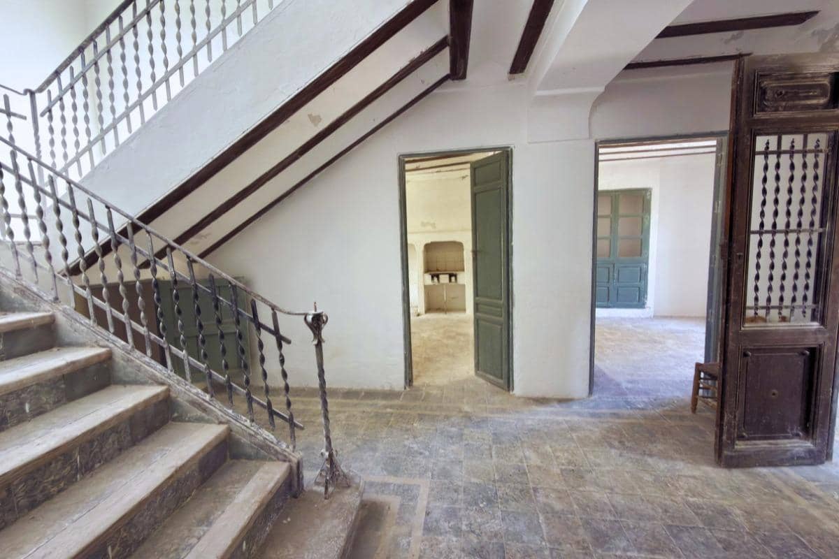 8 soverom Villa til salgs i Alamedilla med garasje - € 200 000 (Ref: 9968122)