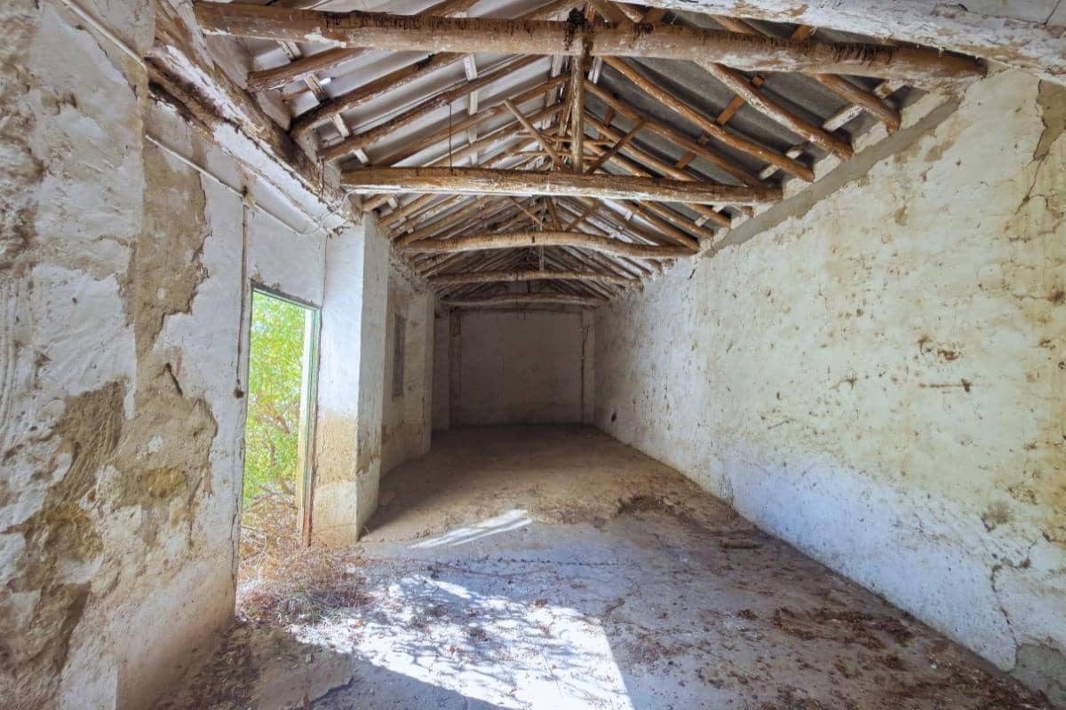 8 soverom Villa til salgs i Alamedilla med garasje - € 200 000 (Ref: 9968122)