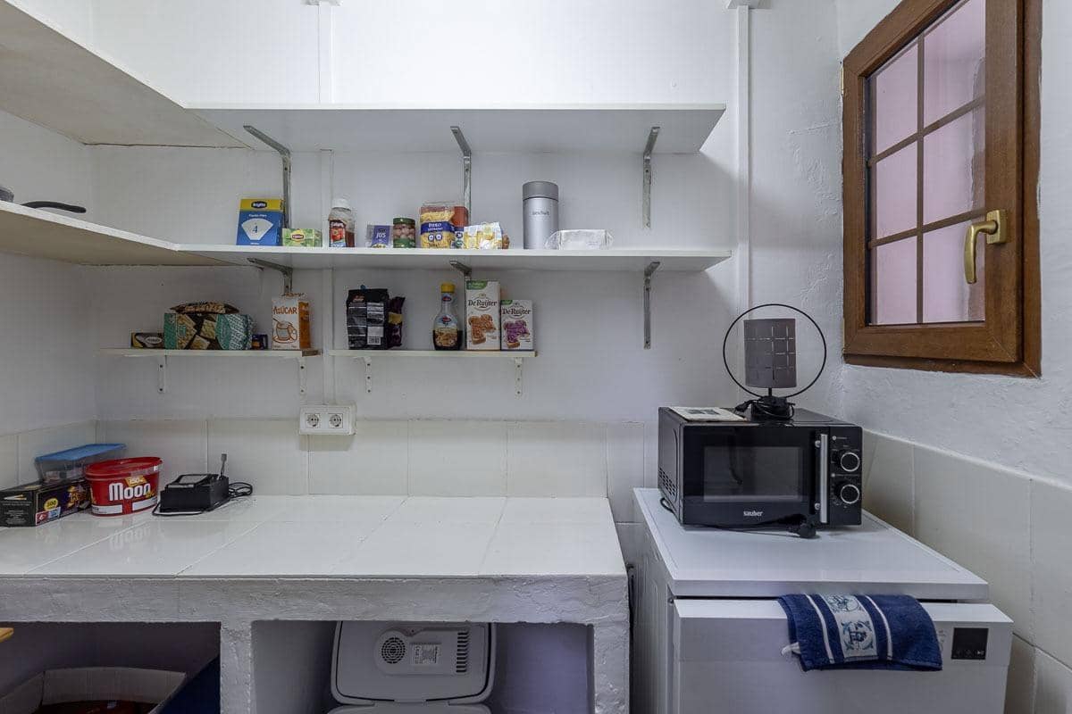 4 soveværelse Villa til salg i Moclin med garage - € 89.000 (Ref: 9973354)