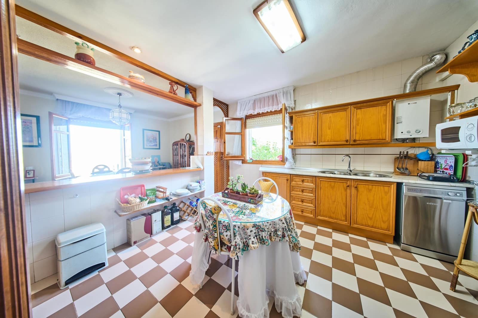 4 soverom Villa til salgs i Otura med svømmebasseng - € 345 000 (Ref: 9984615)
