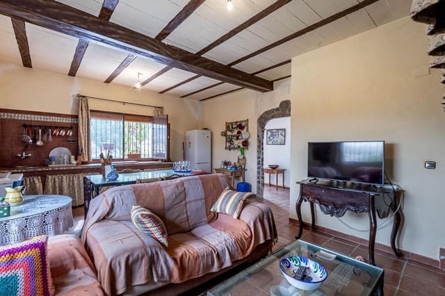 3 makuuhuone Huvila myytävänä paikassa Alhama de Granada mukana uima-altaan - 159 000 € (Ref: 9984616)
