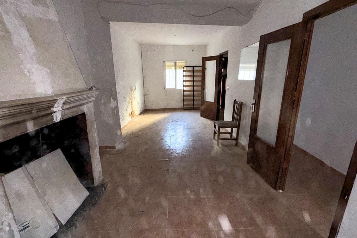 4 soverom Villa til salgs i Jayena - € 35 000 (Ref: 9984618)