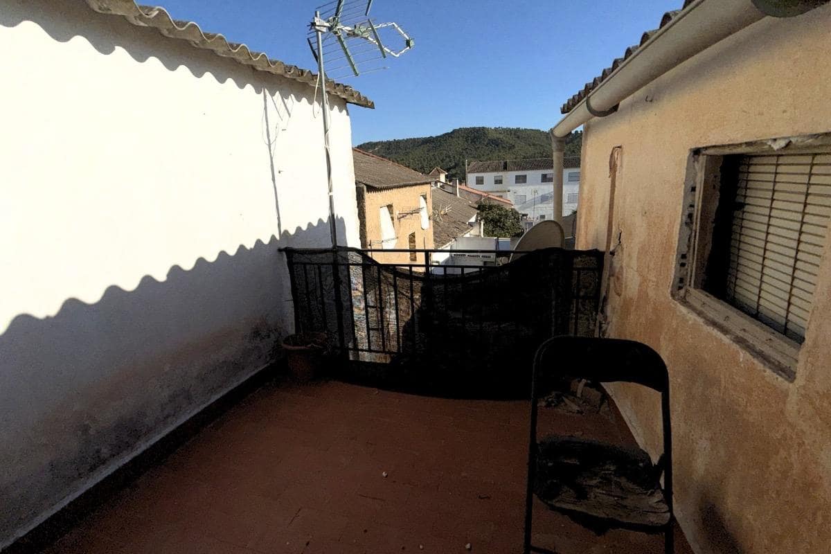 4 soverom Villa til salgs i Jayena - € 35 000 (Ref: 9984618)