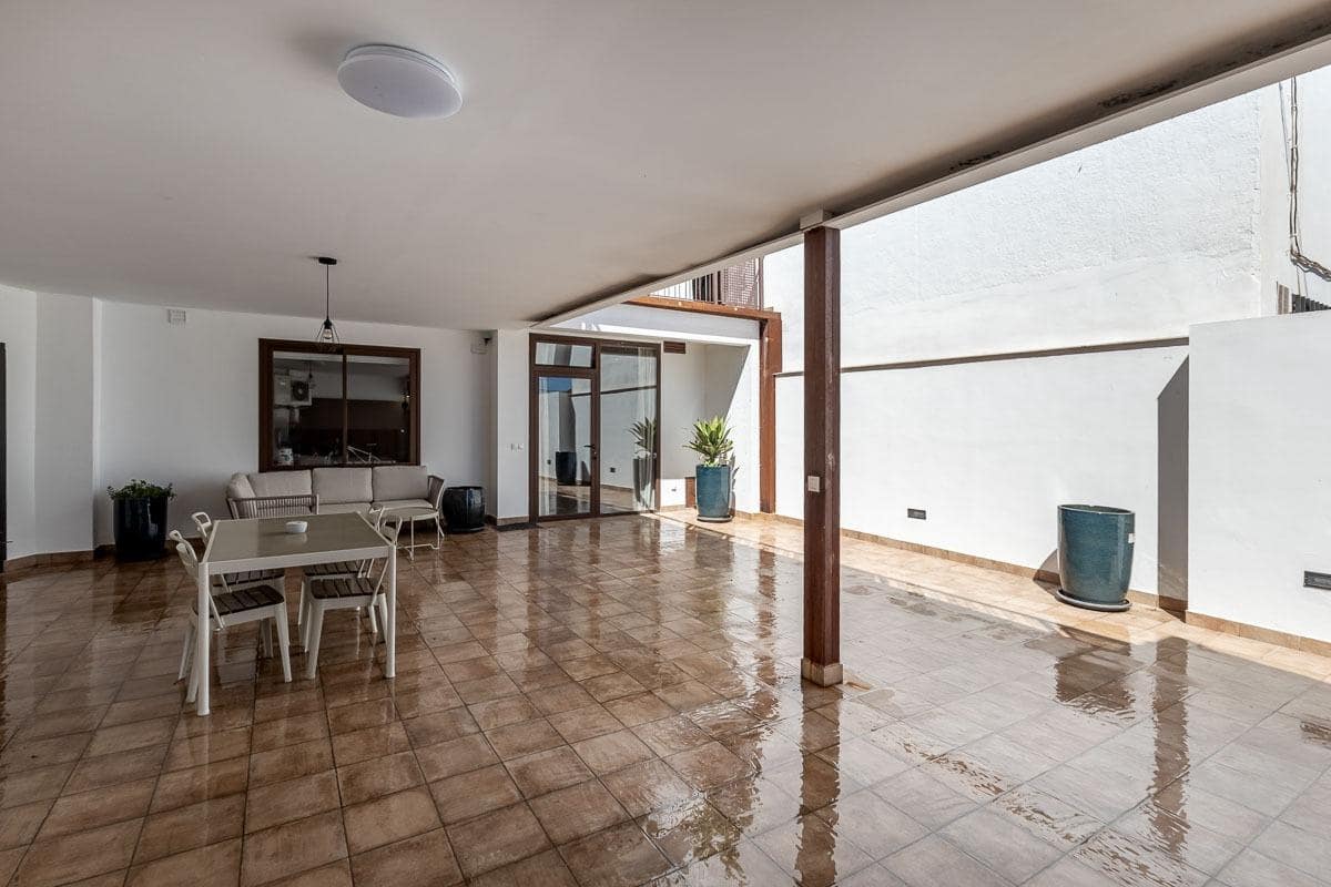 2 soverom Leilighet til salgs i Alhama de Granada med garasje - € 225 000 (Ref: 9984620)