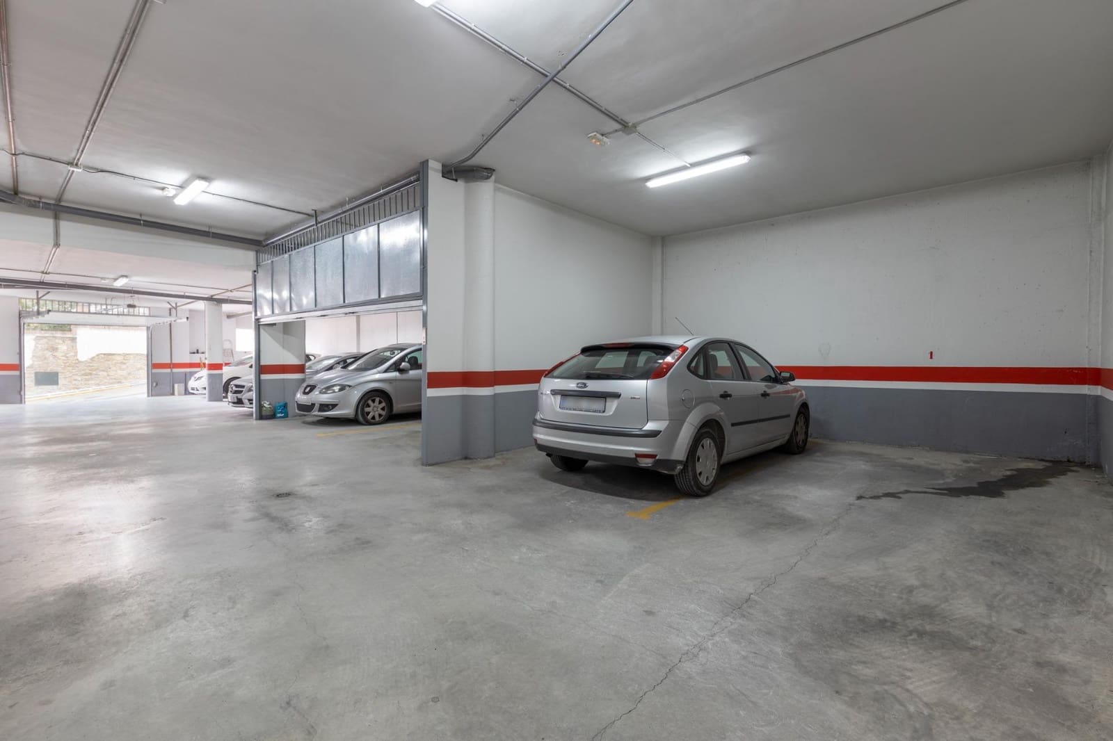 2 slaapkamer Appartement te koop in Guevejar met garage - € 115.000 (Ref: 9984621)
