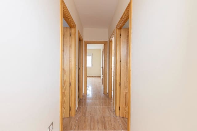 2 camera da letto Appartamento in vendita in Güevéjar con garage - 109.900 € (Rif: 9984621)