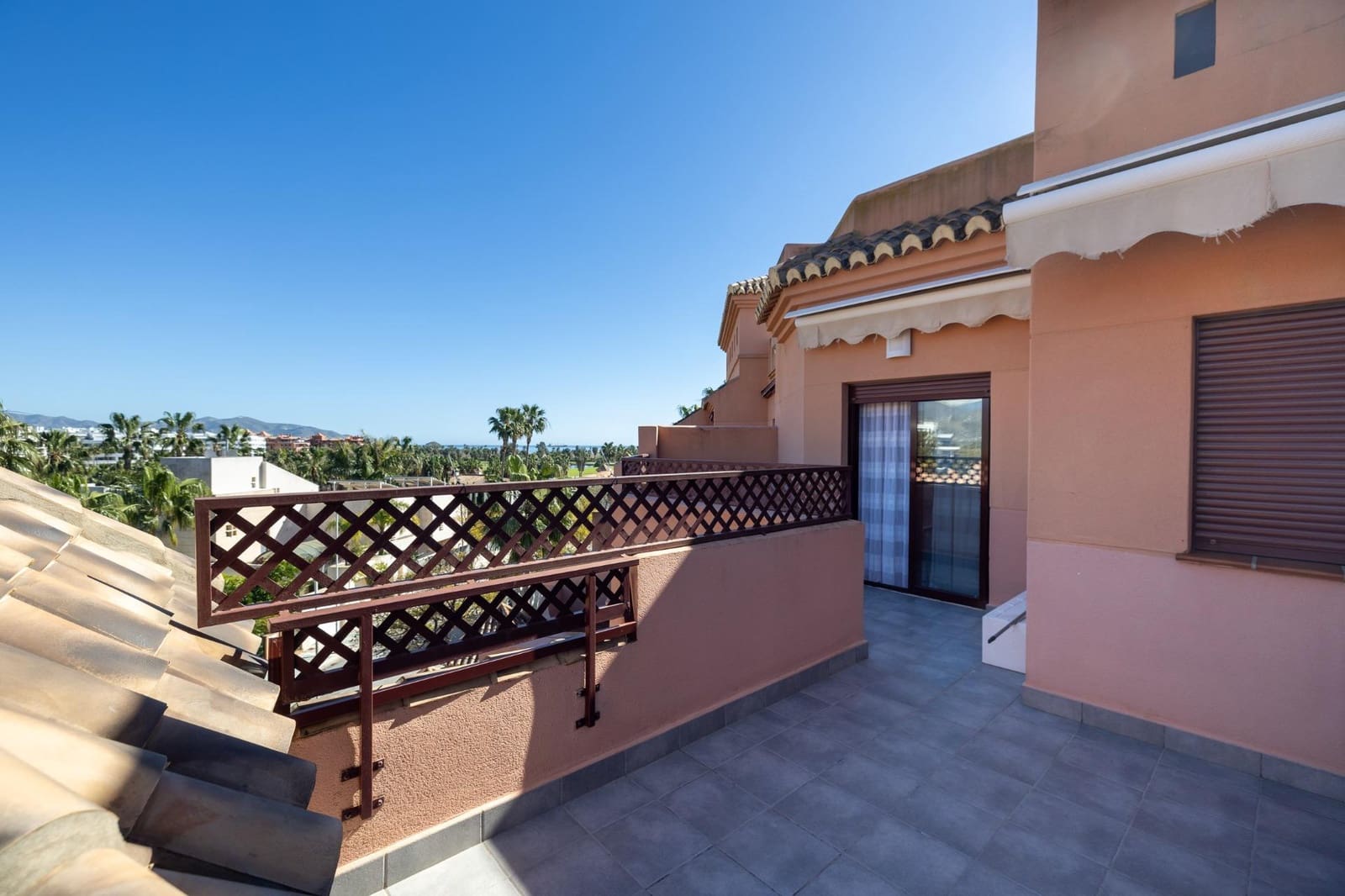 4 chambre Penthouse à vendre à Motril avec piscine garage - 505 000 € (Ref: 9984623)