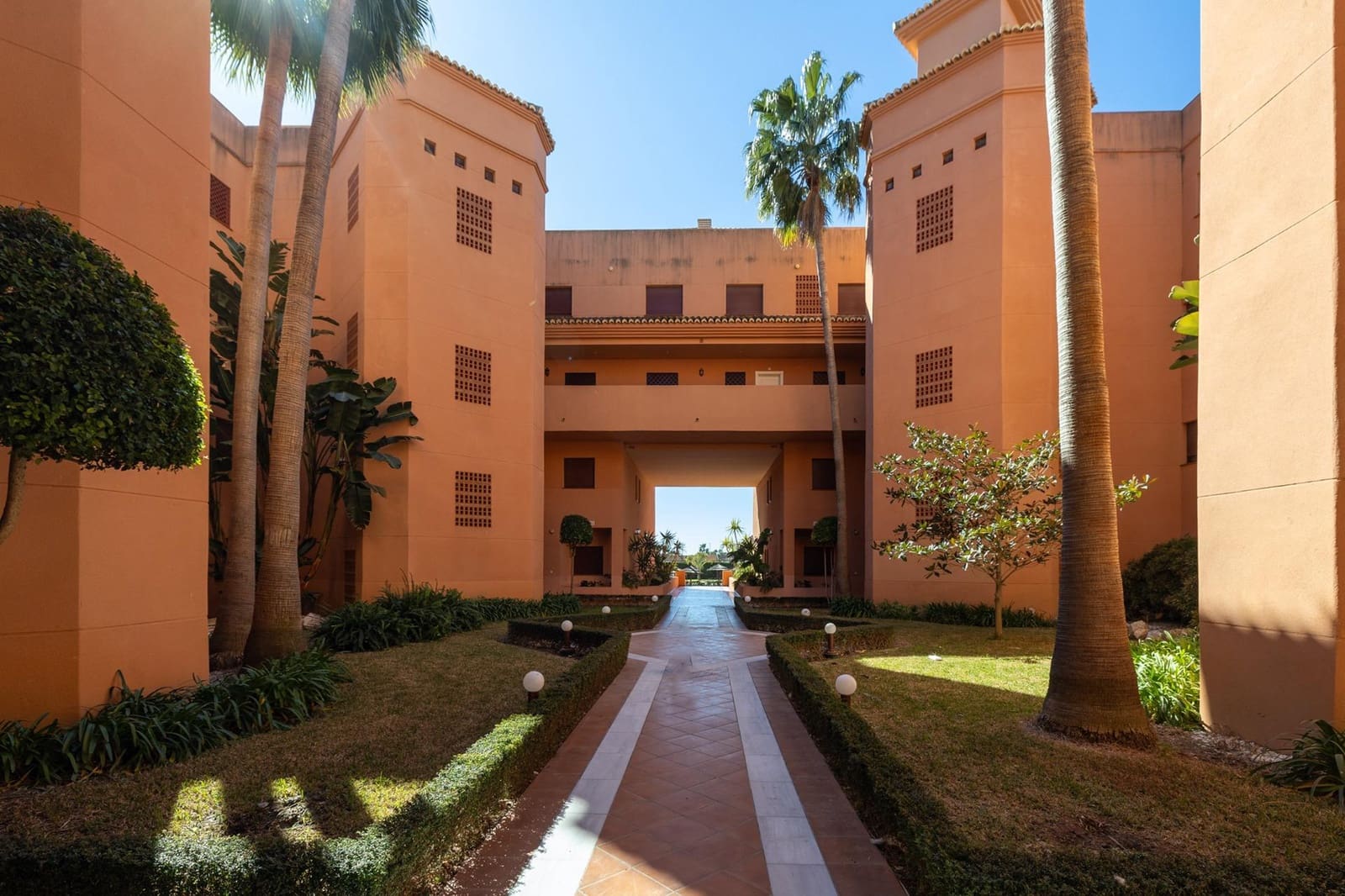 4 chambre Penthouse à vendre à Motril avec piscine garage - 505 000 € (Ref: 9984623)