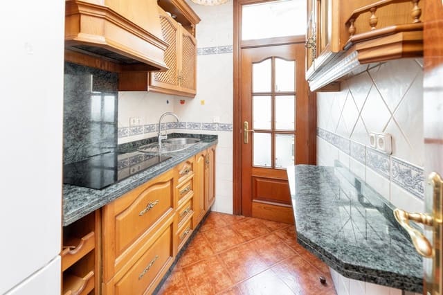 2 soverom Leilighet til salgs i Granada by - € 220 000 (Ref: 9984625)