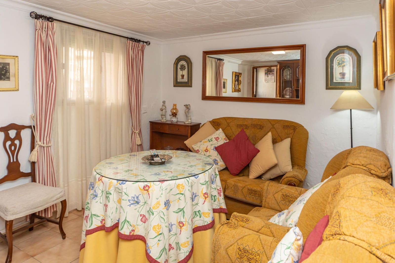 4 sovrum Radhus till salu i La Peza - 36 000 € (Ref: 9986578)