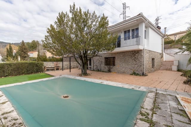 5 Zimmer Villa zu verkaufen in Huétor Santillán mit Pool - 279.990 € (Ref: 9990333)