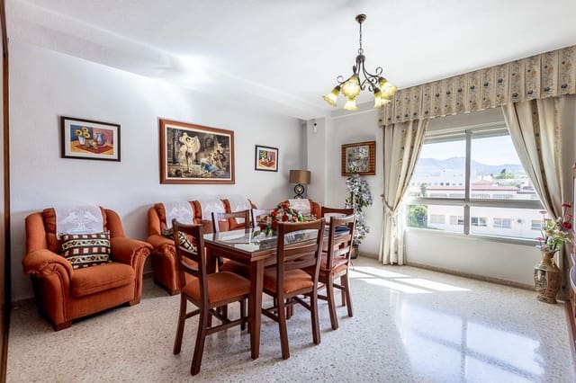 3 slaapkamer Appartement te koop in Granada stad met garage - € 175.000 (Ref: 9994877)