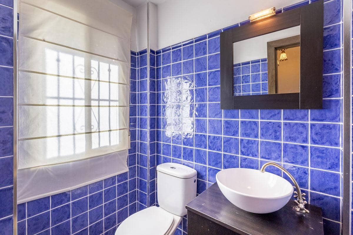 3 chambre Villa/Maison à vendre à Pinos Genil avec piscine garage - 259 900 € (Ref: 9998483)