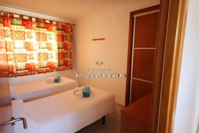 2 chambre Appartement à vendre à San Bartolomé de Tirajana avec piscine - 249 000 € (Ref: 10042642)