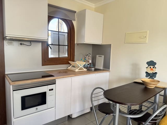 Appartement de 1 chambre à louer à Maspalomas, San Bartolomé de Tirajana avec piscine - 1 500 € (Ref: 10044609)