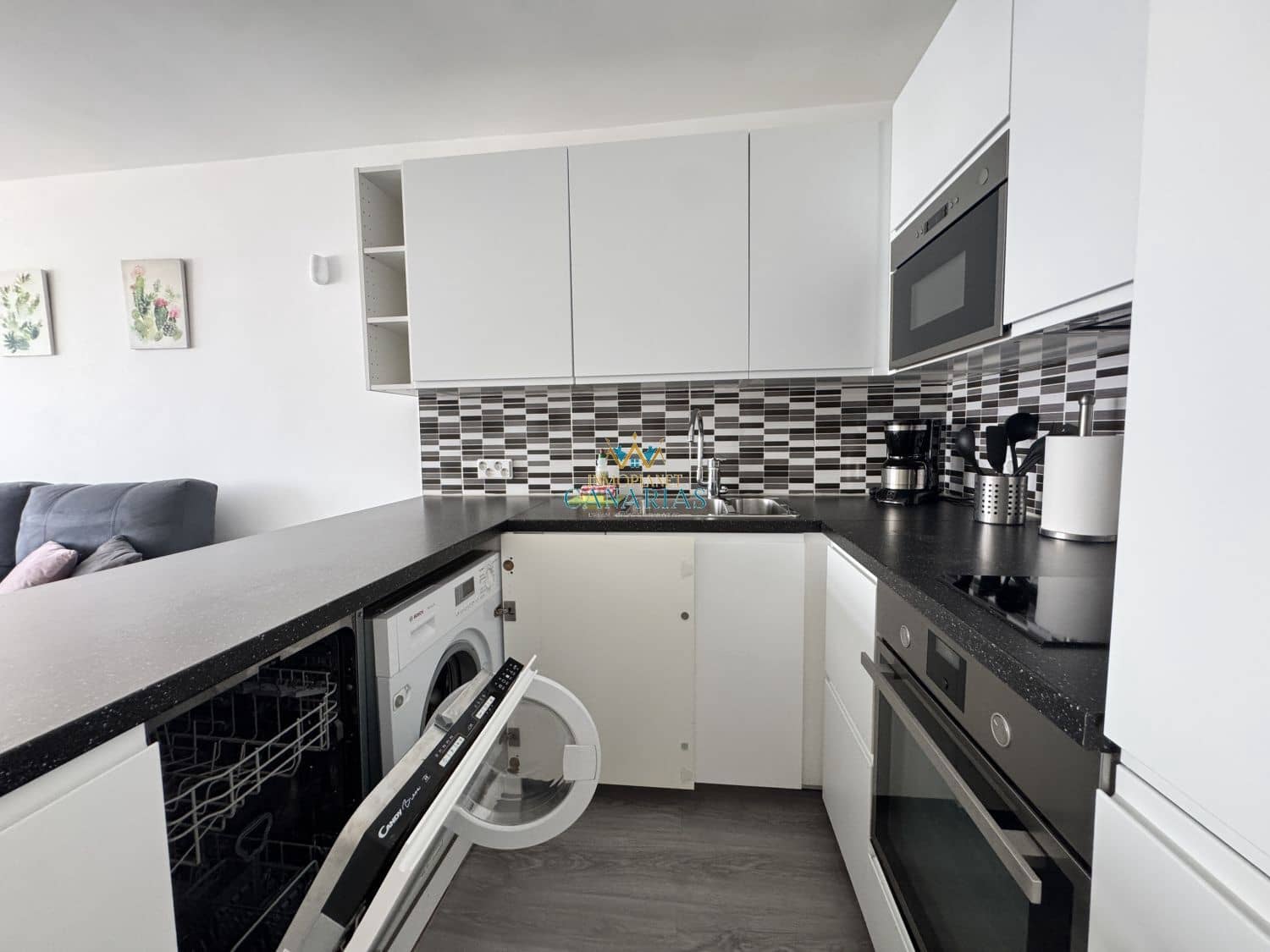 1 slaapkamer Appartement te huur in San Bartolome de Tirajana met zwembad - € 1.300 (Ref: 10048867)