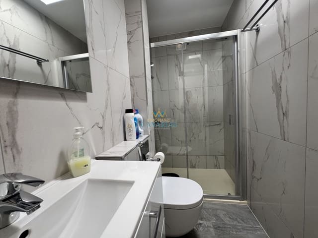 1 slaapkamer Appartement te huur in San Bartolomé de Tirajana met zwembad - € 1.300 (Ref: 10048867)