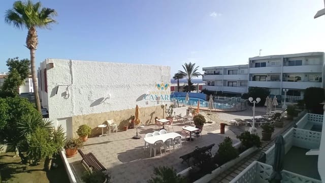 Apartamento de 2 habitaciones en San Bartolomé de Tirajana en alquiler - 1.500 € (Ref: 10061380)