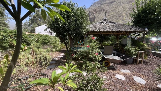 6 soverom Hus til salgs i Fataga, San Bartolomé de Tirajana med garasje - € 480 000 (Ref: 10080541)