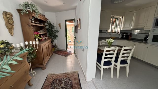 3 sovrum Lägenhet till salu i San Bartolomé de Tirajana med garage - 450 000 € (Ref: 10080542)