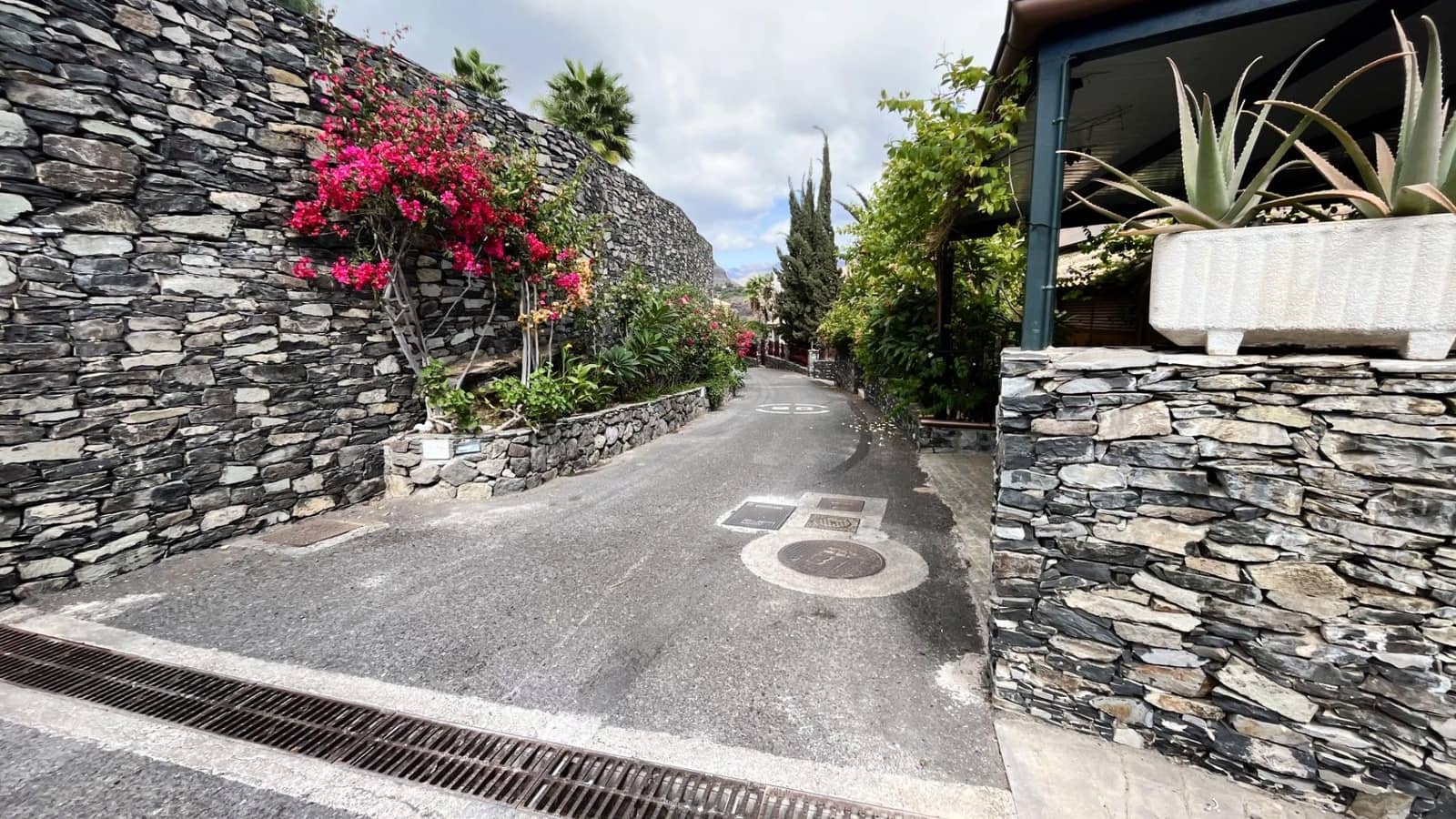 3 chambre Villa/Maison à vendre à San Bartolome de Tirajana avec piscine garage - 949 000 € (Ref: 7636207)