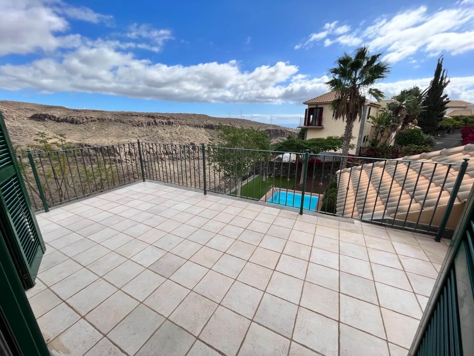 3 chambre Villa/Maison à vendre à San Bartolome de Tirajana avec piscine garage - 949 000 € (Ref: 7636207)