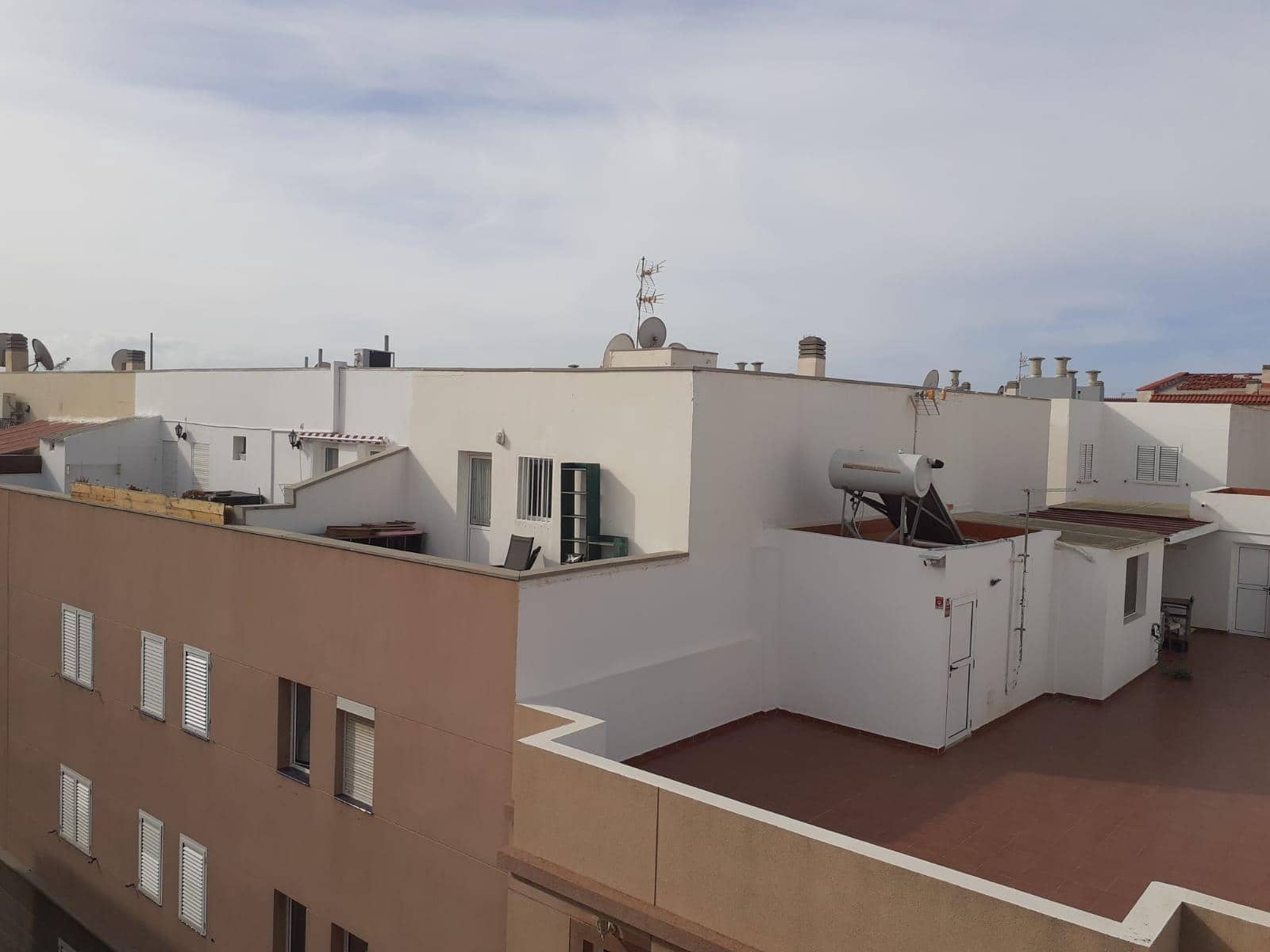 4 soveværelse Lejlighed til salg i Santa Lucia de Tirajana med garage - € 469.999 (Ref: 8254466)