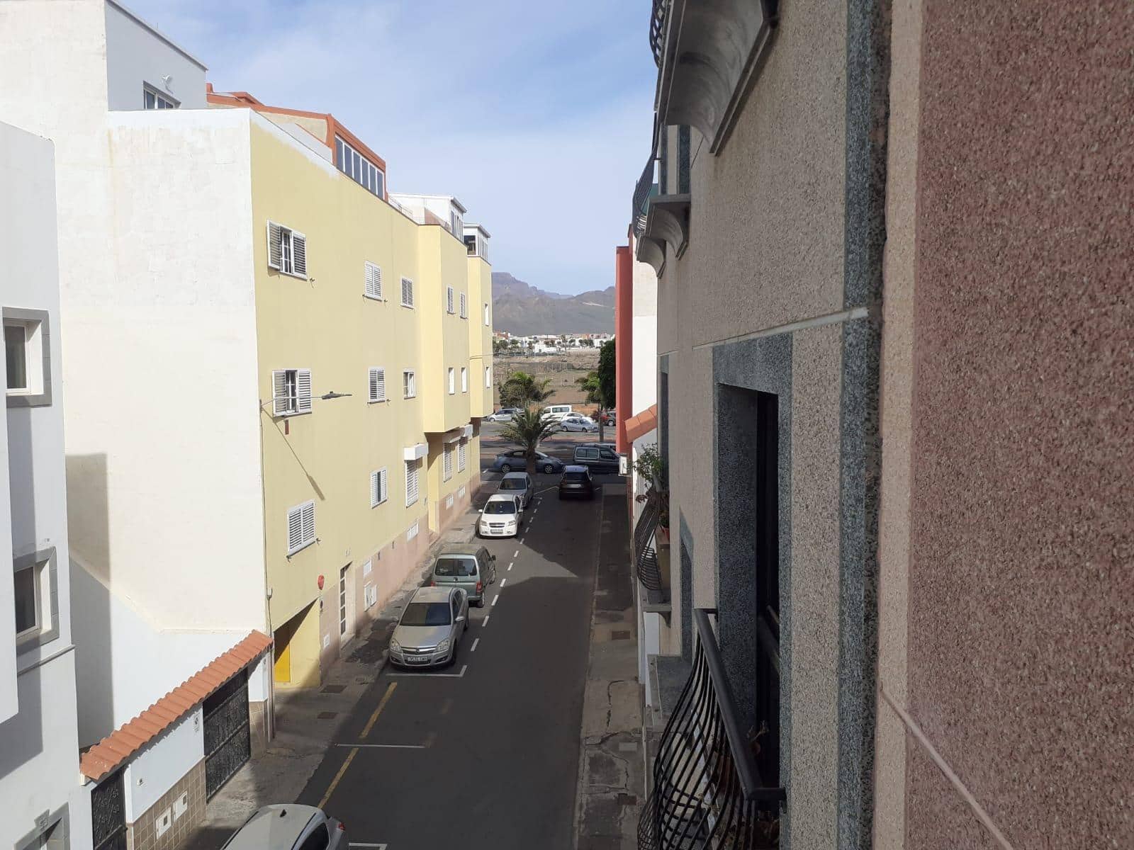 4 soveværelse Lejlighed til salg i Santa Lucia de Tirajana med garage - € 469.999 (Ref: 8254466)