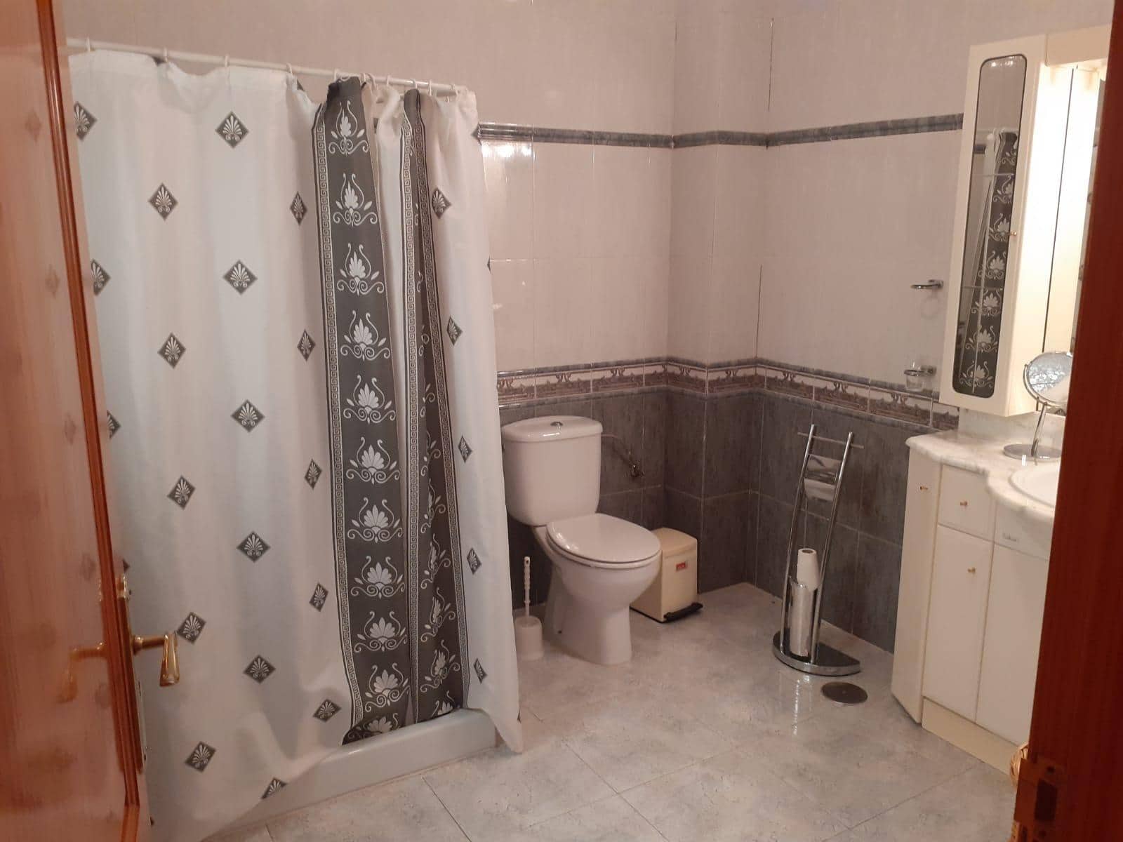 4 soveværelse Lejlighed til salg i Santa Lucia de Tirajana med garage - € 469.999 (Ref: 8254466)