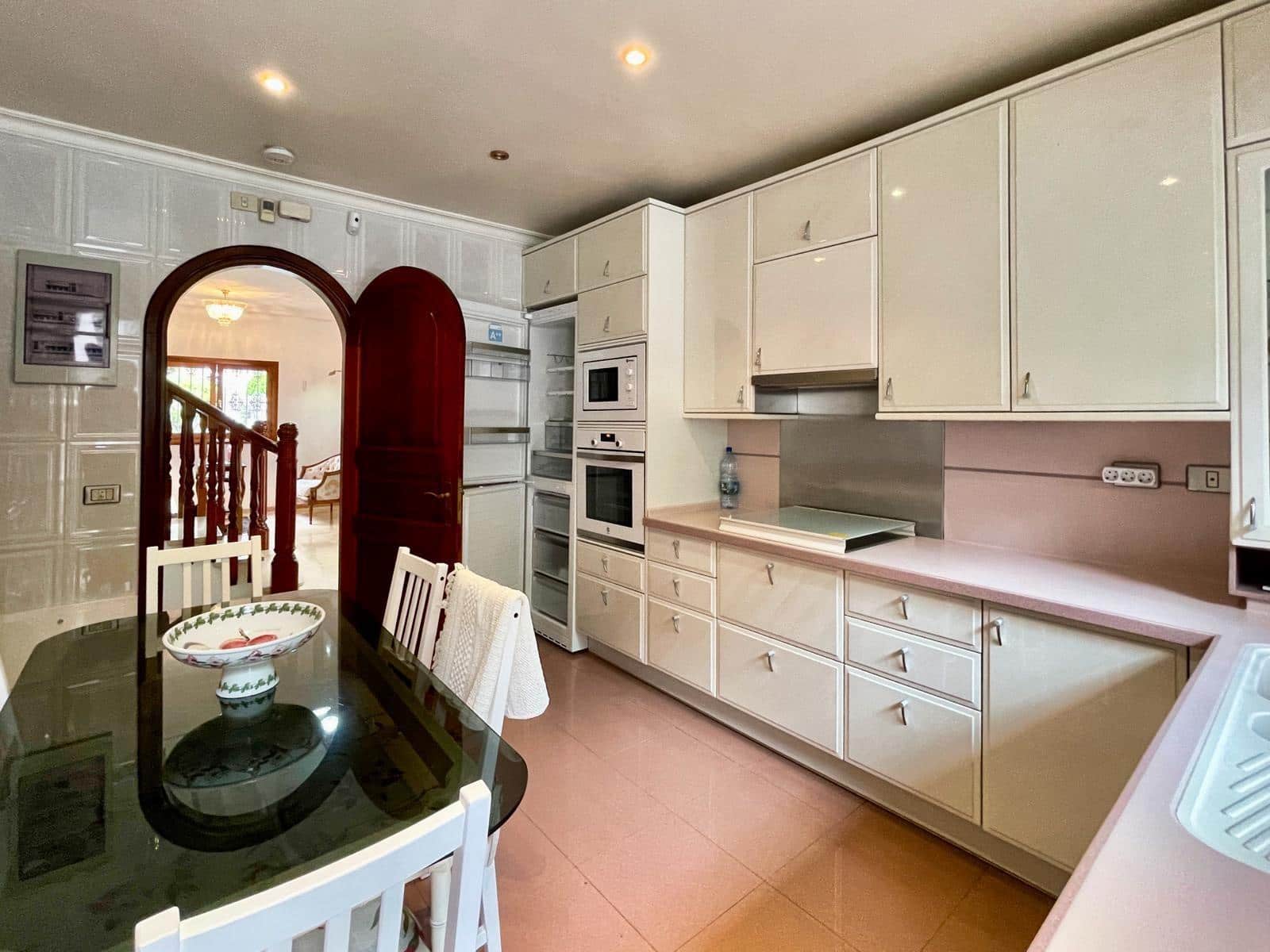 5 soveværelse Villa til salg i Santa Brigida med swimmingpool garage - € 950.000 (Ref: 8532038)