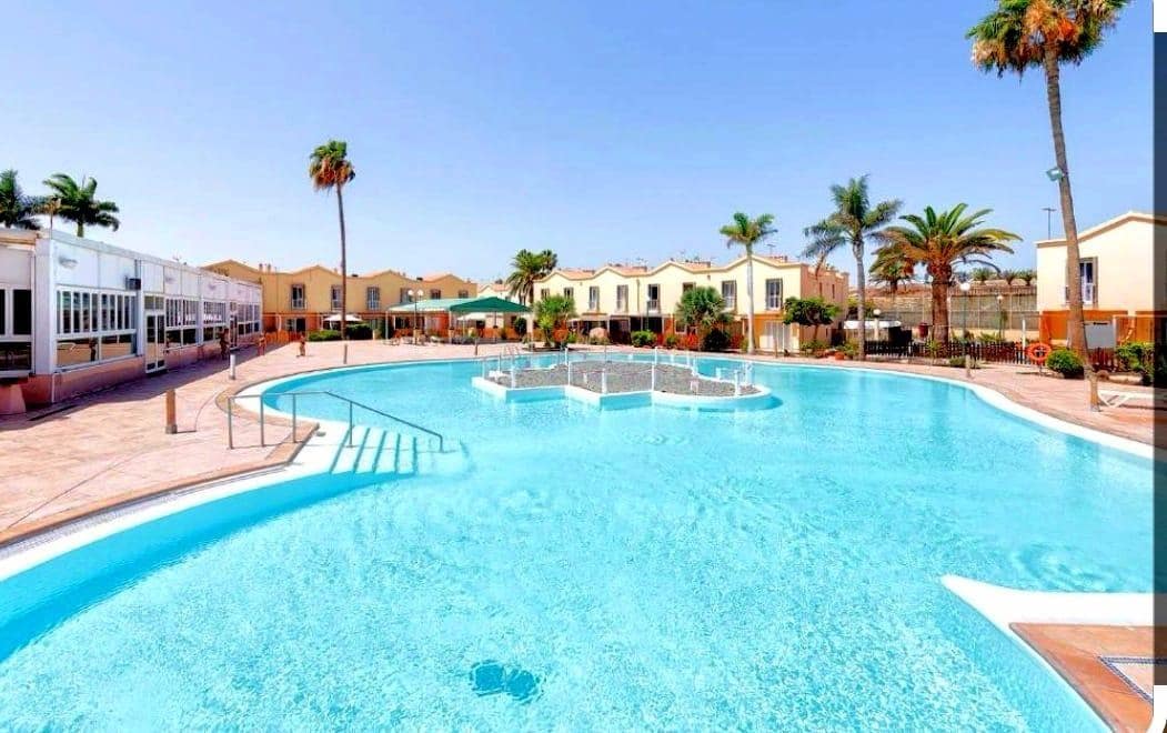 1 slaapkamer Bungalow te koop in San Bartolome de Tirajana met zwembad - € 255.000 (Ref: 8939410)