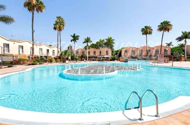 1 quarto Bungalow para venda em San Bartolomé de Tirajana com piscina - 255 000 € (Ref: 8939410)