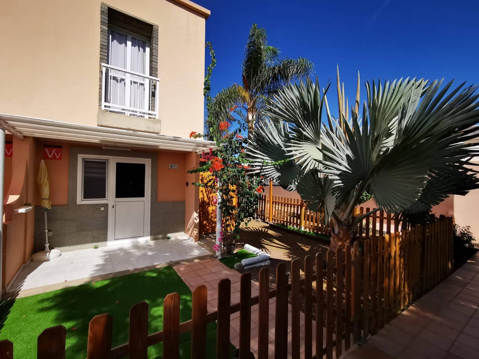1 slaapkamer Bungalow te koop in San Bartolome de Tirajana met zwembad - € 255.000 (Ref: 8939410)