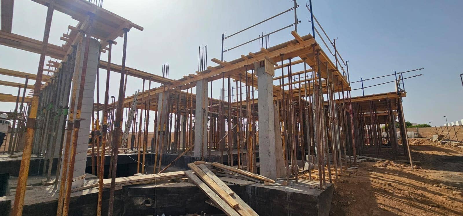 2 soveværelse Villa til salg i La Oliva med swimmingpool - € 454.000 (Ref: 9065150)