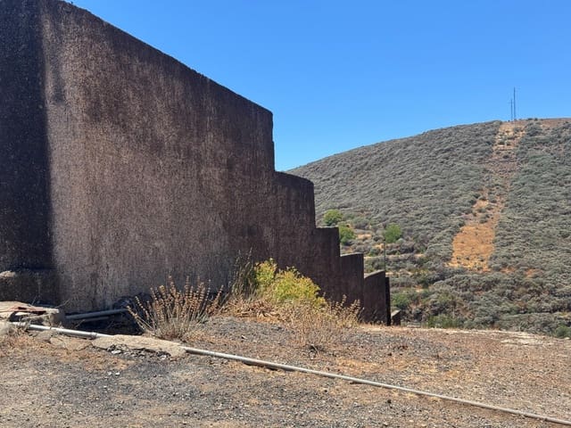 6 bedroom Finca/Country House for sale in Valsequillo with garage - € 265,000 (Ref: 9132322)