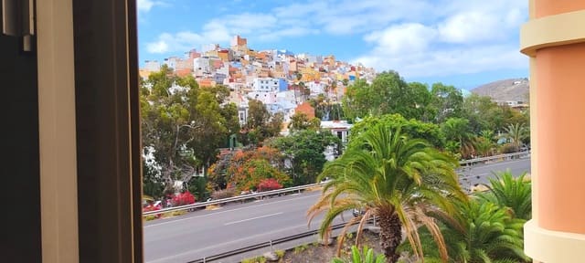 3 soverom Leilighet til salgs i Triana, Las Palmas de Gran Canaria - € 315 000 (Ref: 9200952)