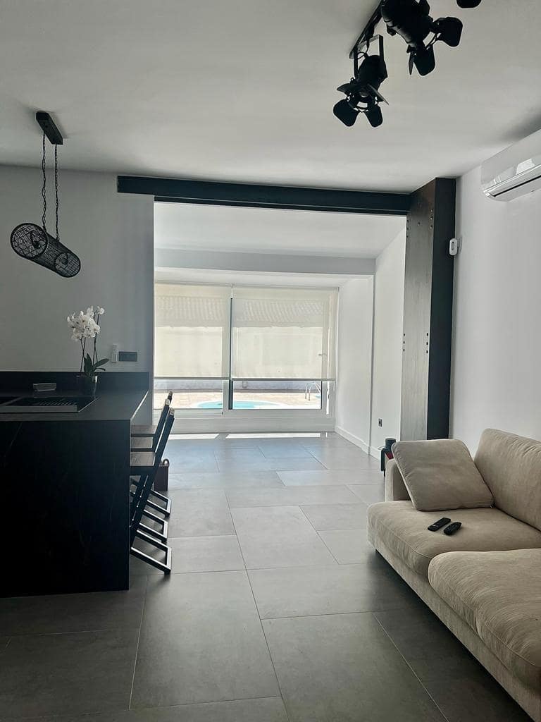 3 chambre Villa/Maison Mitoyenne à vendre à Campo Internacional avec piscine - 890 000 € (Ref: 9204470)