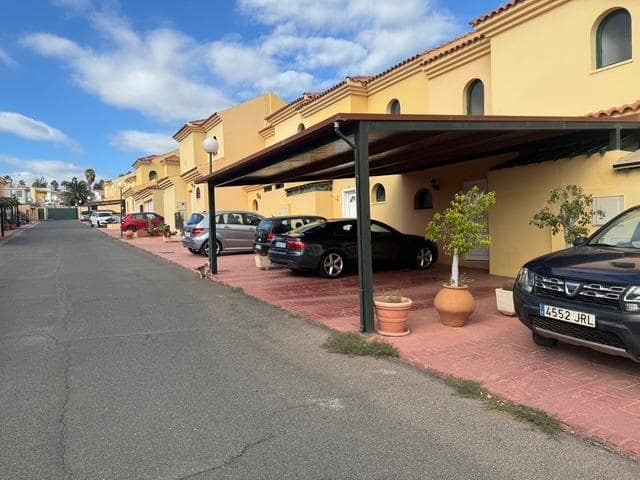 2 bedroom Apartment for sale in Sonneland - € 588,000 (Ref: 9276324)