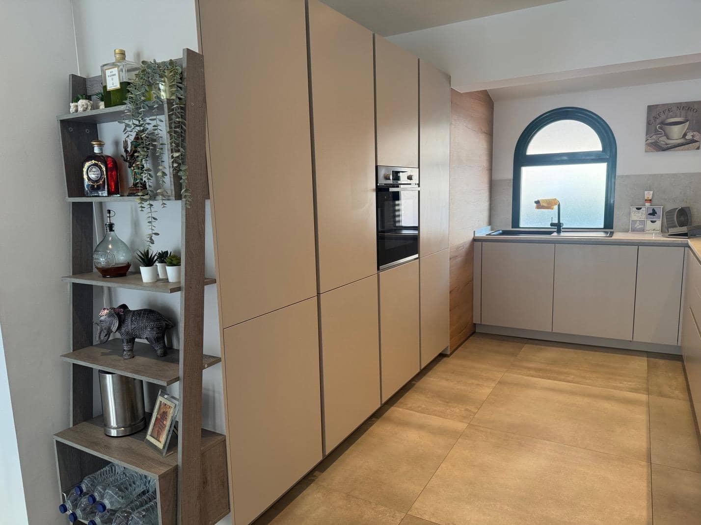 2 bedroom Apartment for sale in Sonneland - € 588,000 (Ref: 9276324)