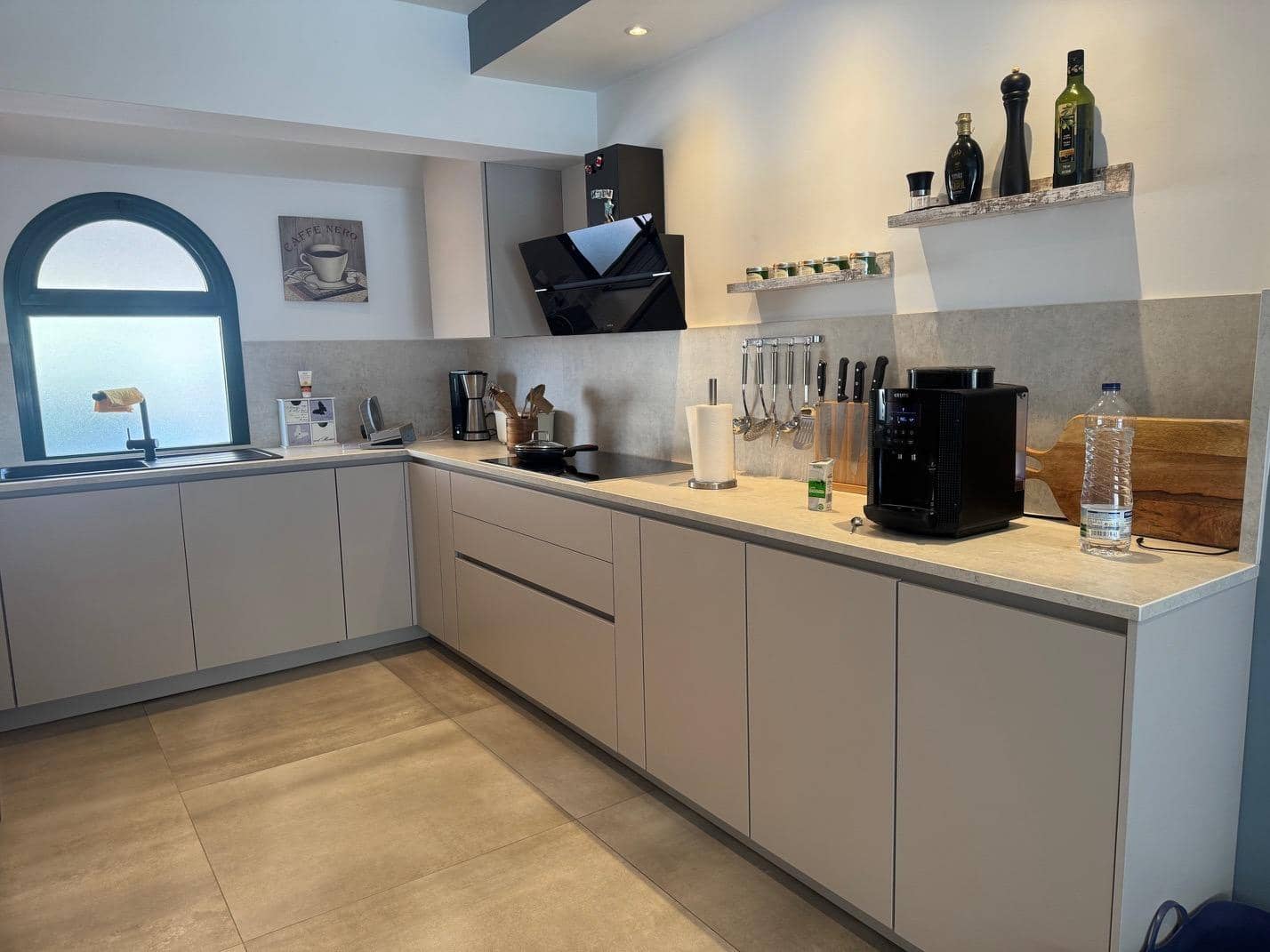 2 bedroom Apartment for sale in Sonneland - € 588,000 (Ref: 9276324)