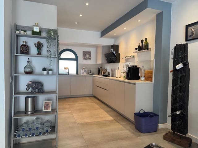 2 soverom Leilighet til salgs i Sonneland, San Bartolomé de Tirajana - € 588 000 (Ref: 9276324)