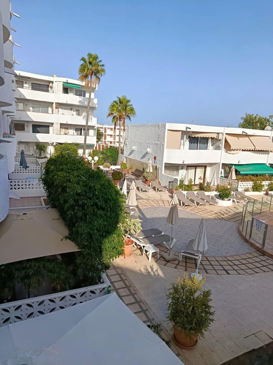 2 bedroom Apartment for rent in San Bartolome de Tirajana - € 1,300 (Ref: 9321897)