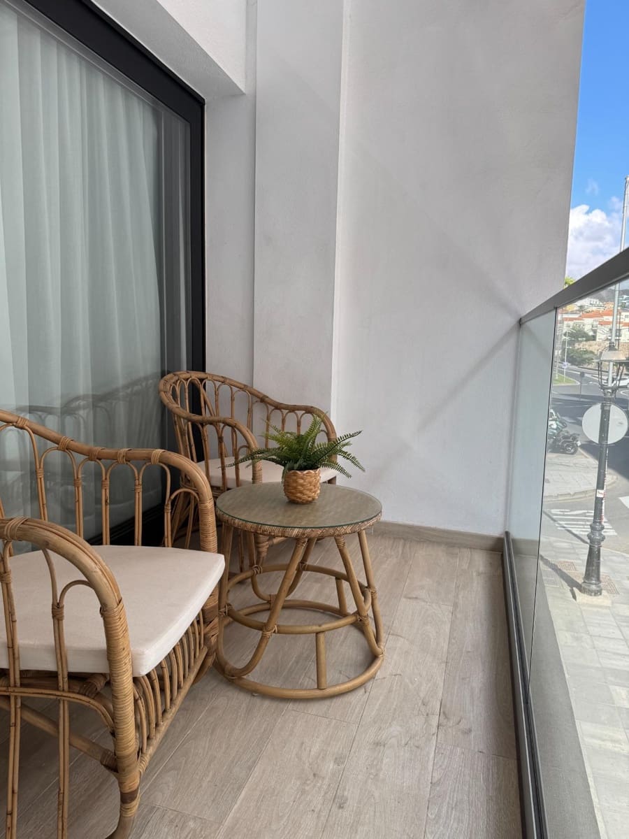 2 camera da letto Appartamento da affittare in Mogan con piscina garage - 1.300 € (Rif: 9382837)