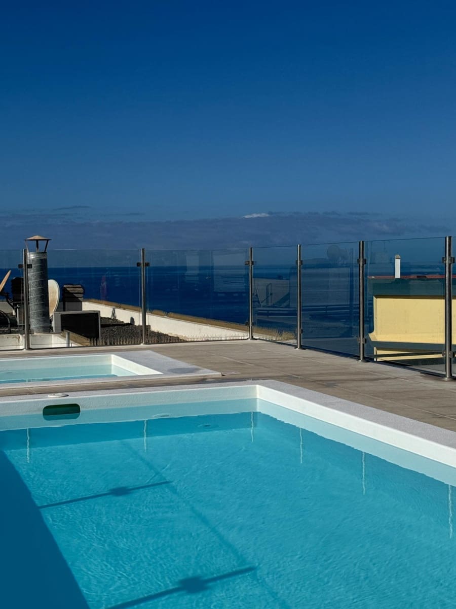 2 camera da letto Appartamento da affittare in Mogan con piscina garage - 1.300 € (Rif: 9382837)