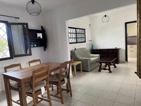 2 Zimmer Bungalow zu vermieten in Playa del Ingles mit Pool - 1.500 € (Ref: 9415926)