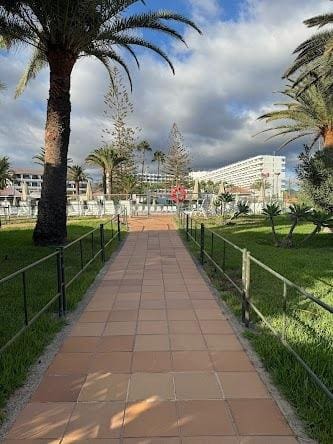 2 Zimmer Bungalow zu vermieten in Playa del Ingles mit Pool - 1.500 € (Ref: 9415926)